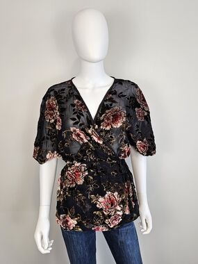 Angie Black Light Weight Velvet Floral Tie Front Blouse Sz L